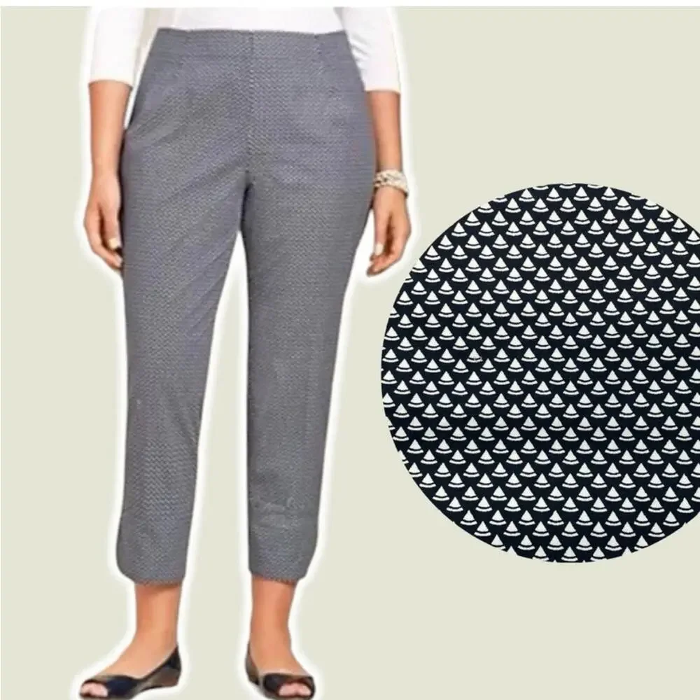 Talbots Womens Heritage Pants Size 10 Navy White Nautical Sailboat Print Cropped